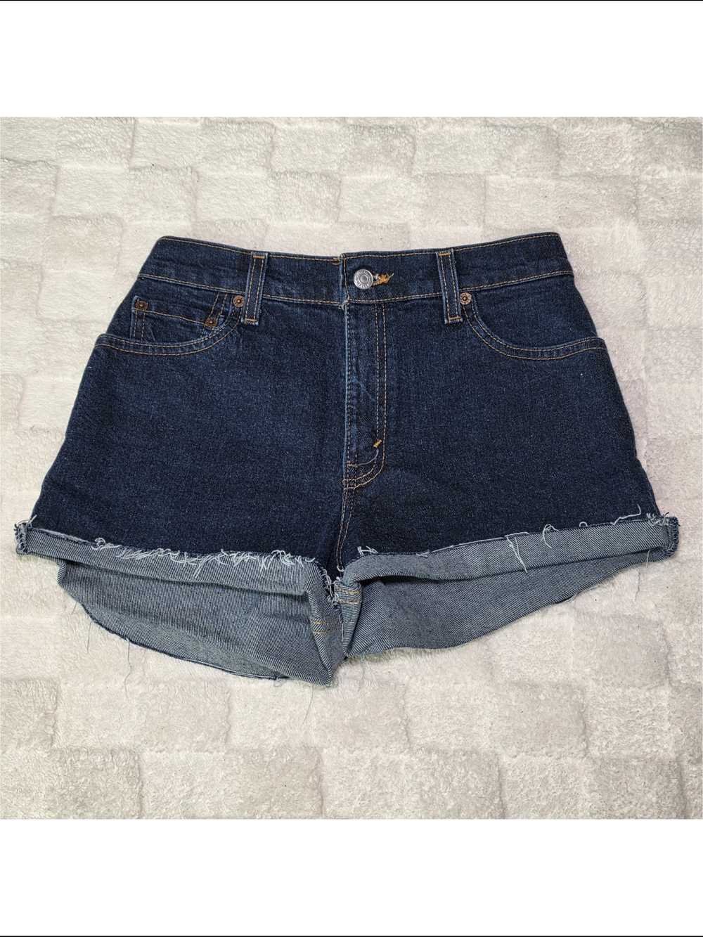 Levi's Vintage 550 High Rise Jean Short Dark Wash Size 4 M PETITE *EVC*